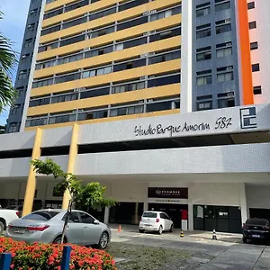 https://flat-studio-parque-amorim.portodegalinhashotels.com